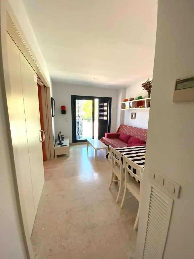 Apartamento Cala Busquets 休达德亚 0*,  西班牙